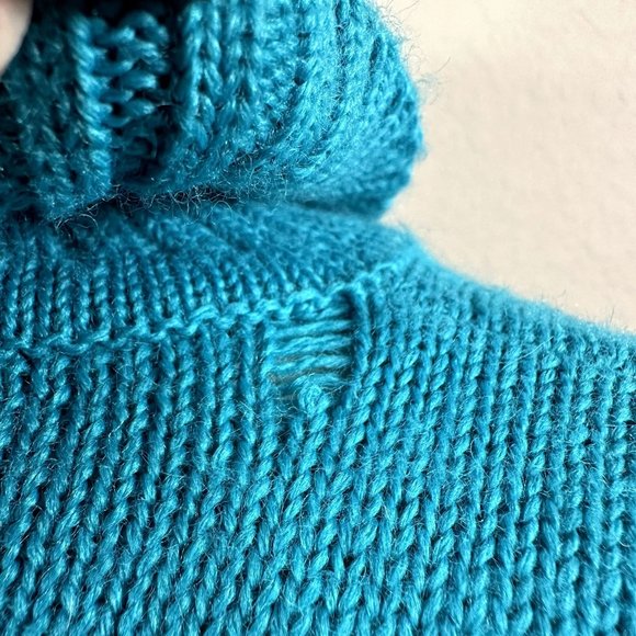 Vintage 80s Art Deco Woman Wool Blend Sweater - Picture 8 of 9